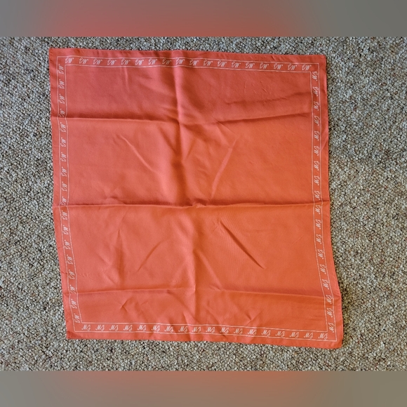 Marc Jacobs scarf - Picture 5 of 9